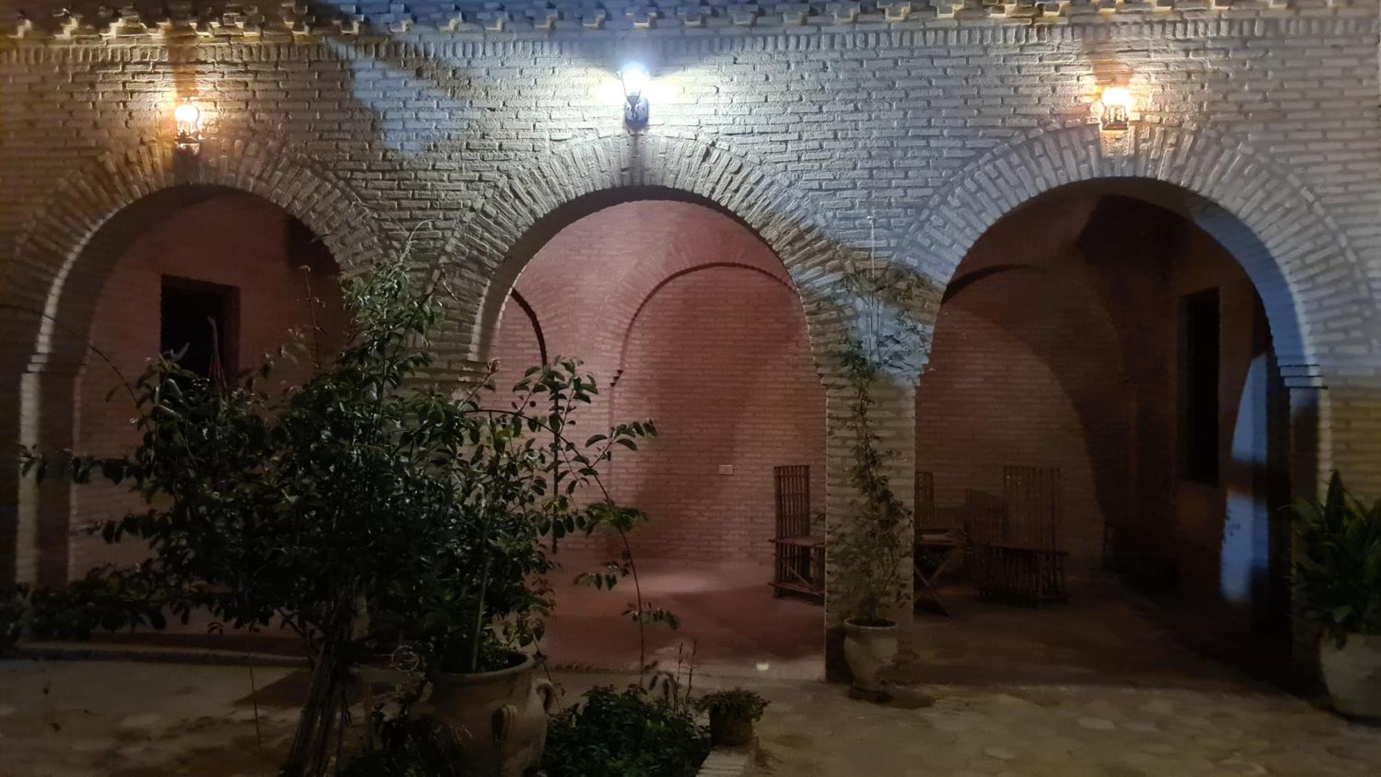 Maison De Vacances "Dar Khalifa" Tozeur Bagian luar foto